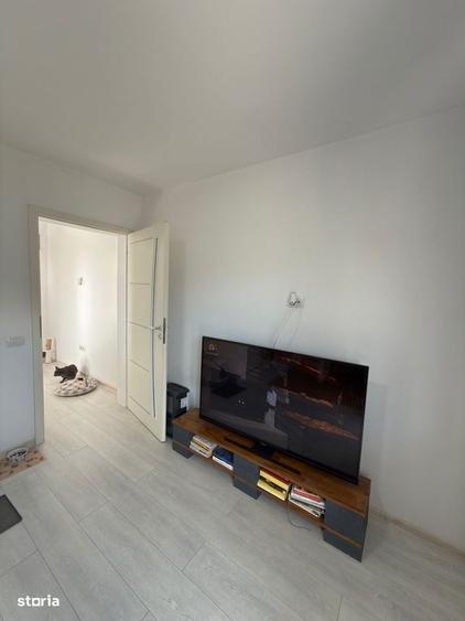 Apartament cu 2 camere decomandat în Precista