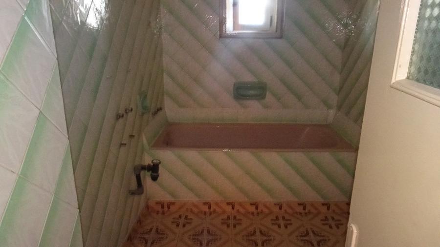 Casă cu 6 camere cu Teren 318 Mp în Crângului