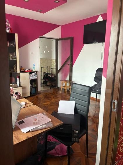 Apartament cu 2 camere semidecomandat, mobilat în Micro 6