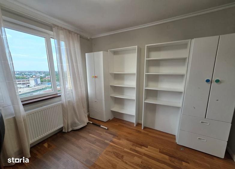 Apartament cu 3 camere decomandat în Pantelimon