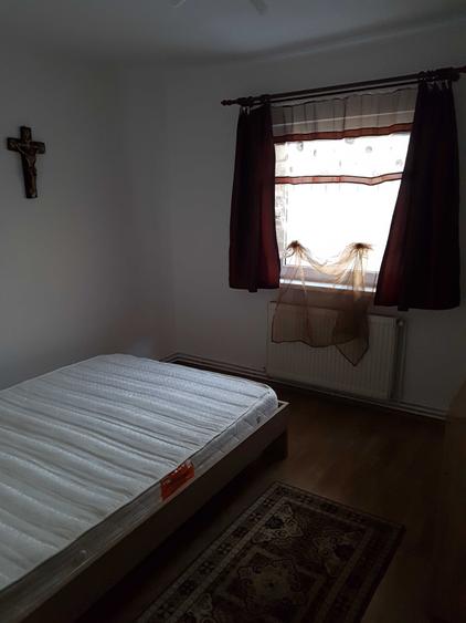 Apartament cu 2 camere decomandat în Terezian