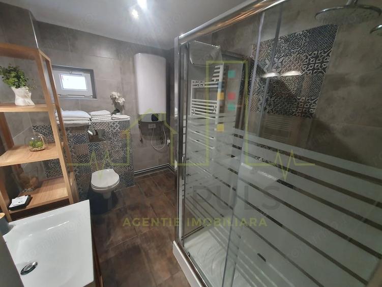 Casă cu Teren 1260 Mp în Soarelui