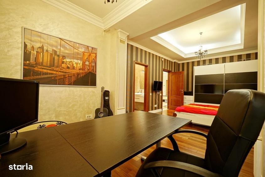 Casă cu 4 camere cu Teren 700 Mp în Herăstrău