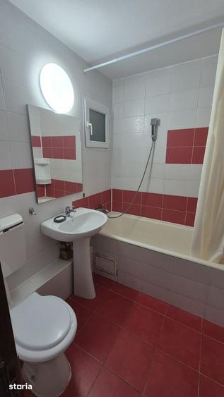 Garsonieră decomandată în Eminescu