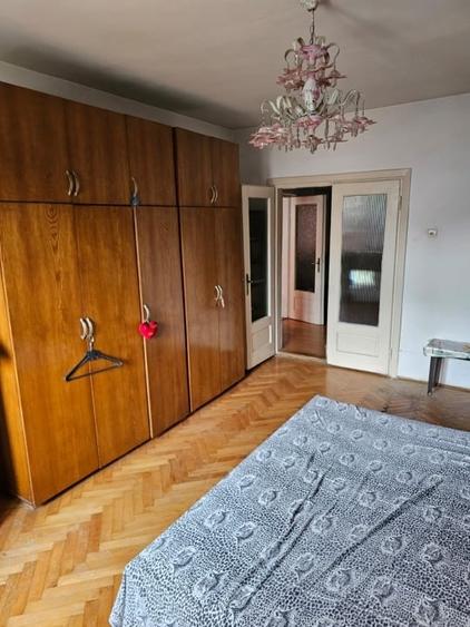 Casă individuală cu 3 camere cu Canalizare în Giurgiului