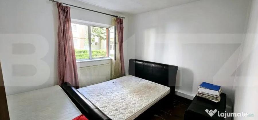 Apartament cu 3 camere decomandat, mobilat în Lenin