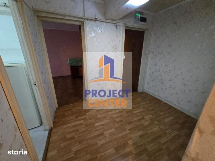 Apartament cu 3 camere decomandat în Nord