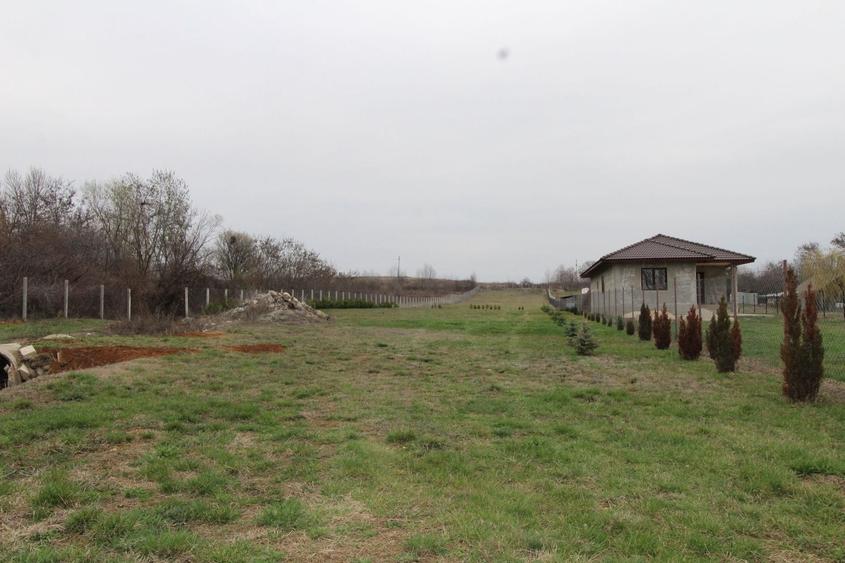 Teren Construcții intravilan de 5000 mp, în Lelești