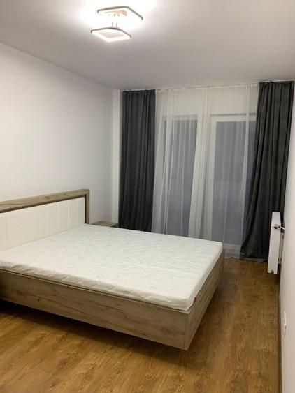 Apartament cu 2 camere semidecomandat în Florești