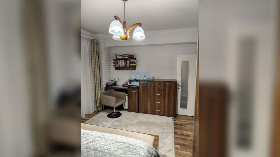Vânzare apartament 2 camere, spațios și bine compartimentat - 8