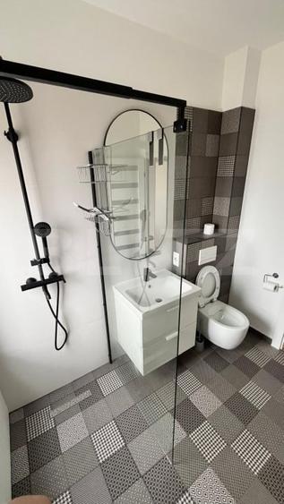 Apartament cu 3 camere decomandat, mobilat în Steaua