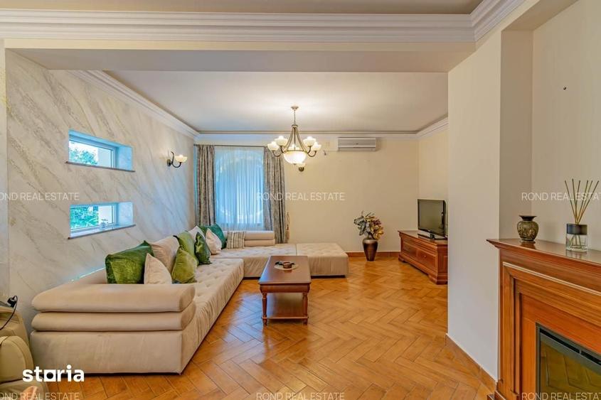 Casă cu 5 camere cu Teren 1040 Mp în Tamași