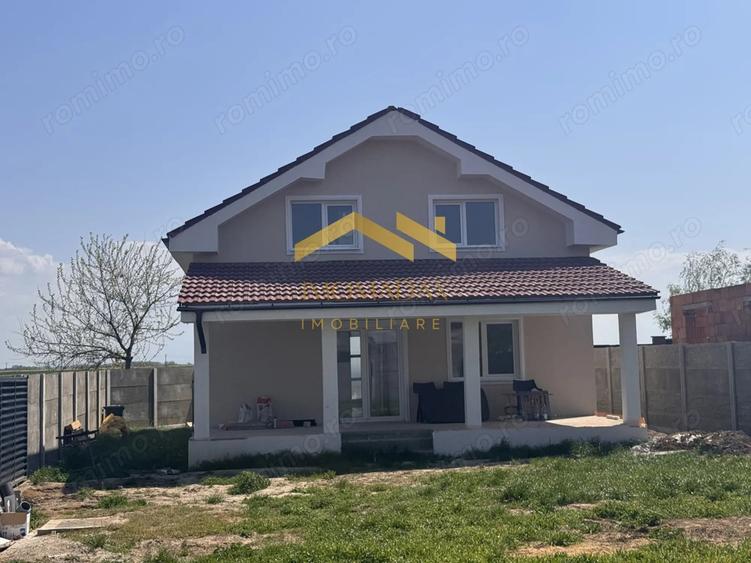 Casă cu Teren 400 Mp în Bucovăț (Remetea Mare)