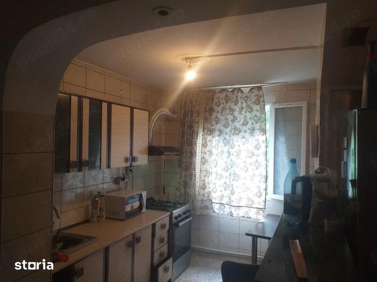 Apartament cu 3 camere decomandat în Militari