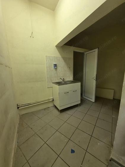 Spațiu comercial, de 122 mp, în Tineretului