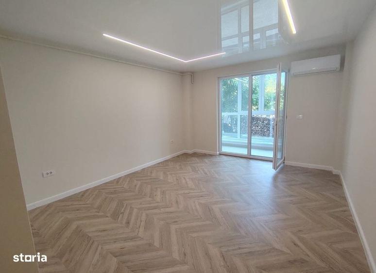 Apartament cu 2 camere decomandat în Rediu