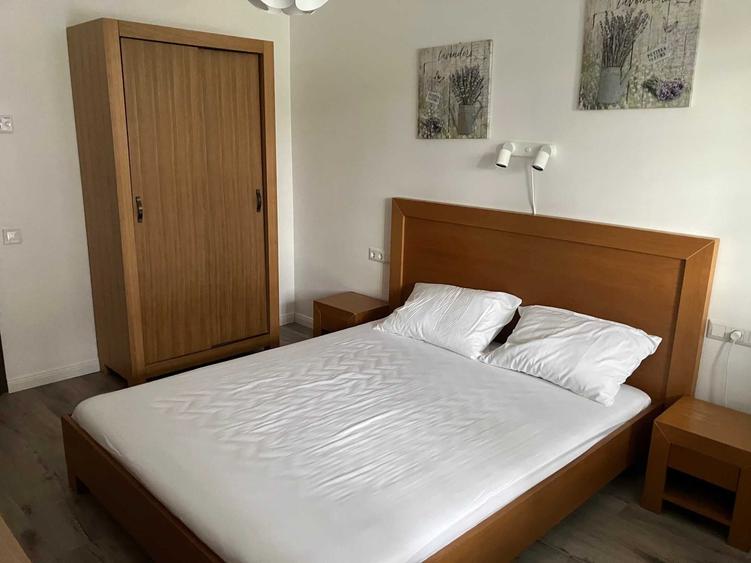 Apartament cu 2 camere decomandat în Exterior Vest
