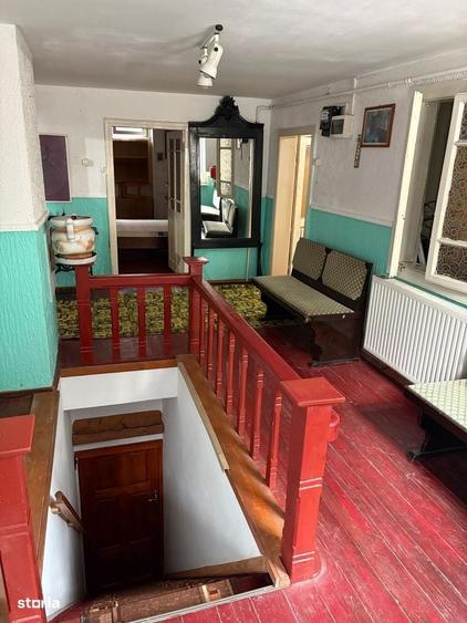 Apartament cu 4 camere în Ultracentral
