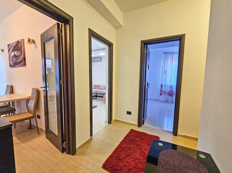 Apartament cu 3 camere decomandat în Drumul Taberei
