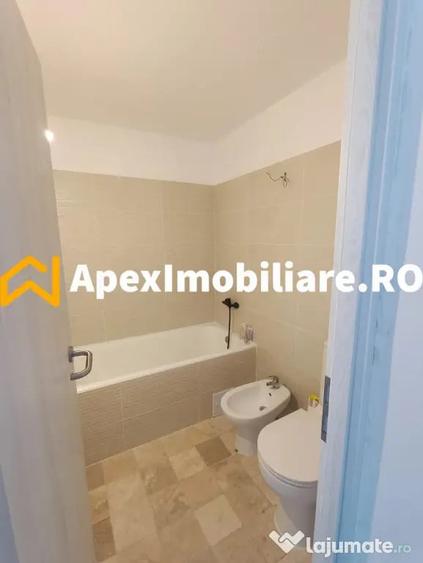 Apartament cu 2 camere decomandat în Victoriei