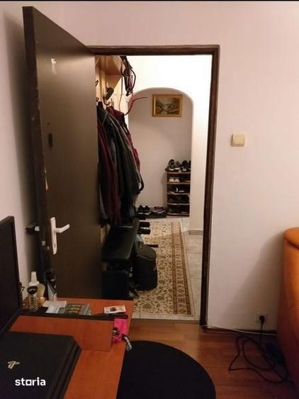 Proprietar 2 camere piata chirila str stejar - comision 0 - 3