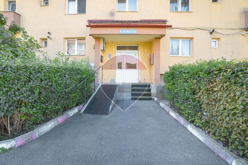 Apartament 2 camere de închiriat – Bulevardul Valea Cetății - 11