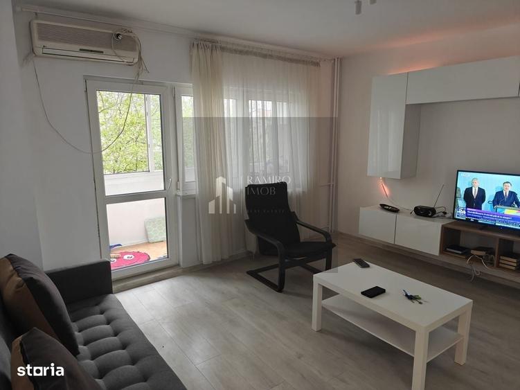 Apartament cu 2 camere semidecomandat în Baicului