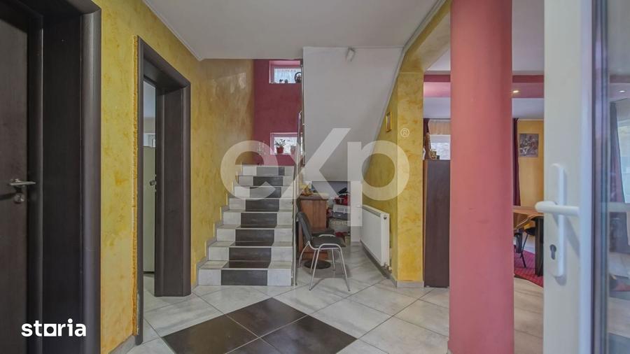 Casă cu 6 camere cu Teren 698 Mp în Bunloc