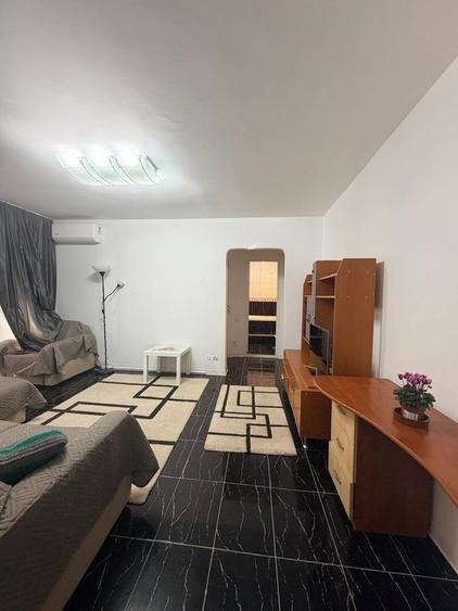Apartament semidecomandat în Baba Novac