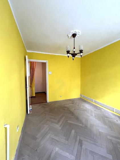 Apartament cu 2 camere semidecomandat în Micro 40