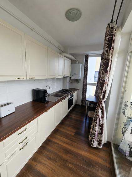 Apartament cu 3 camere în Ultracentral
