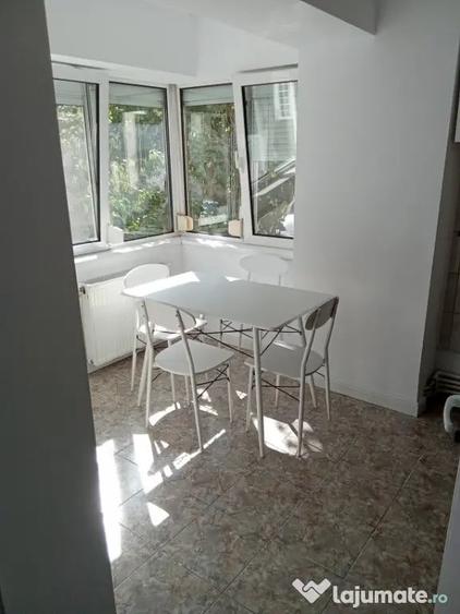 Garsonieră decomandată în Buzaului