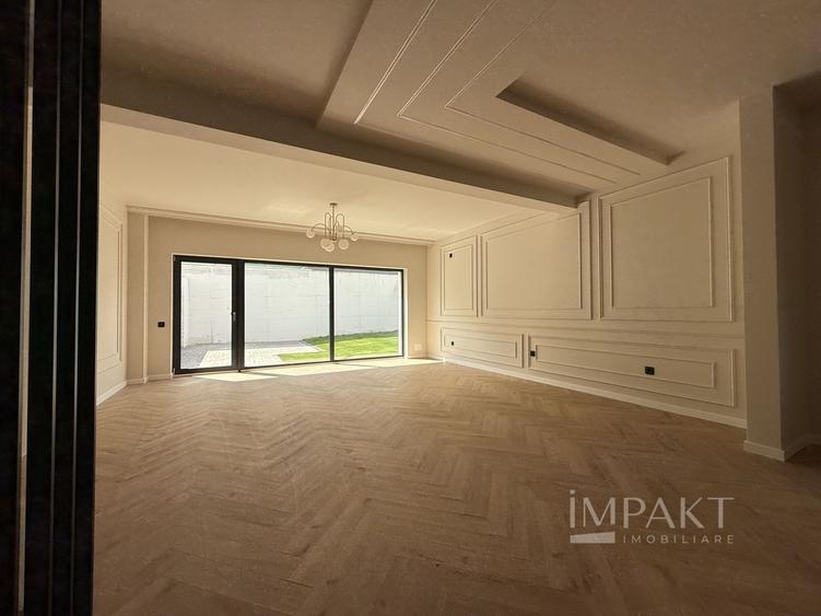 Duplex cu 4 camere cu Canalizare în Chinteni