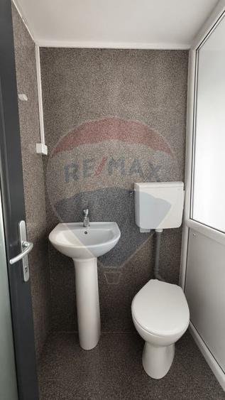 Spațiu comercial, de 38 mp, în Casa de Cultură
