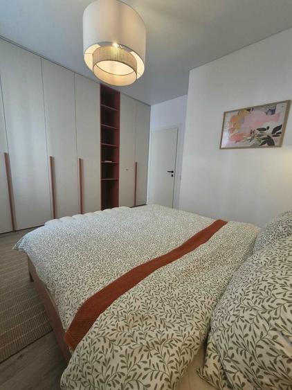 Apartament cu 2 camere decomandat în Tunari