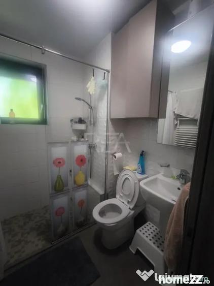 Apartament cu 4 camere decomandat, mobilat în Politehnica