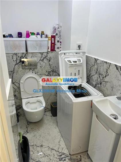 Apartament cu 3 camere decomandat, mobilat în Unirii