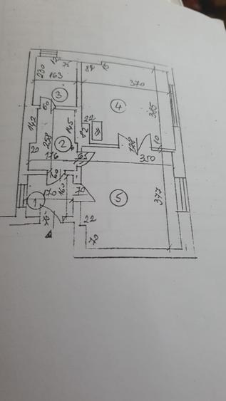 Apartament cu 2 camere decomandat în Ștefan cel Mare
