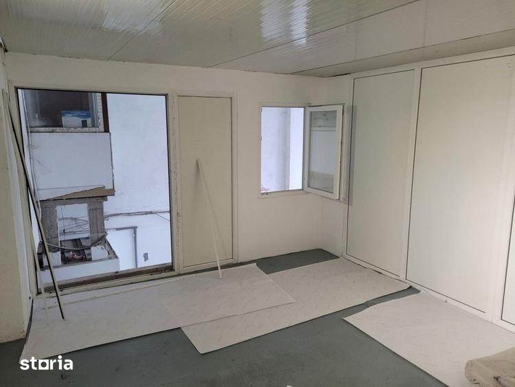 Spațiu comercial, de 350 mp, în Basarabia