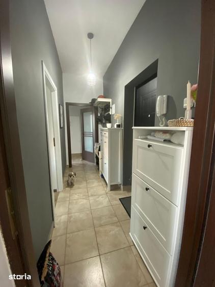 Apartament cu 2 camere decomandat în Ghiroda