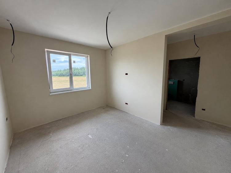 Duplex cu 5 camere cu Teren 397 Mp în Moșnița Nouă
