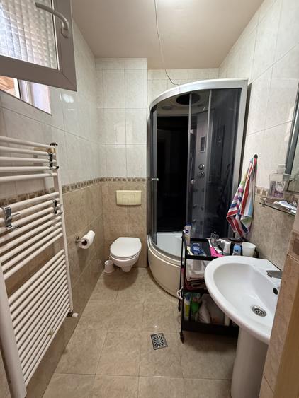 Apartament cu 3 camere decomandat, mobilat în Iosefin