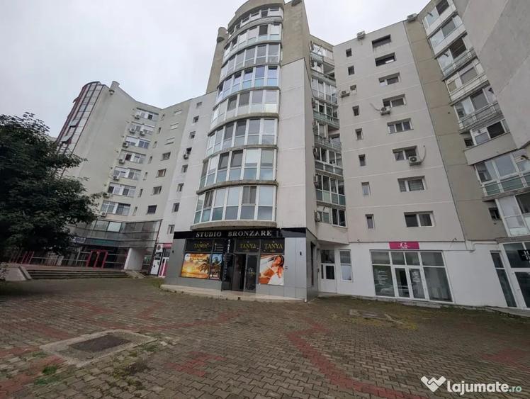 Spațiu comercial, de 110 mp, în Central