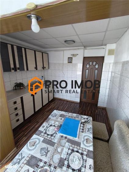 Apartament cu 3 camere decomandat în Dorobanți 2