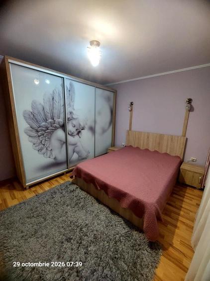 Apartament cu 2 camere decomandat în Precista