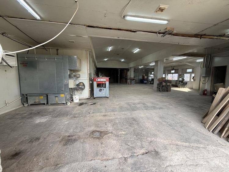 Spațiu industrial, de 587 mp, în Vama Buzăului