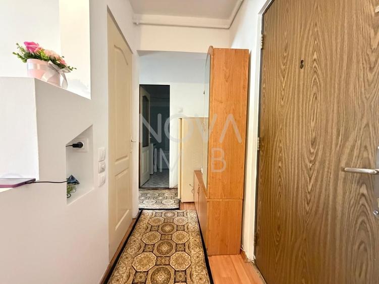 Apartament cu 2 camere decomandat, mobilat în Calea Dumbrăvii