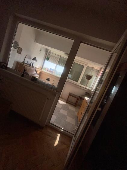 Apartament cu 2 camere decomandat în Dorobanți