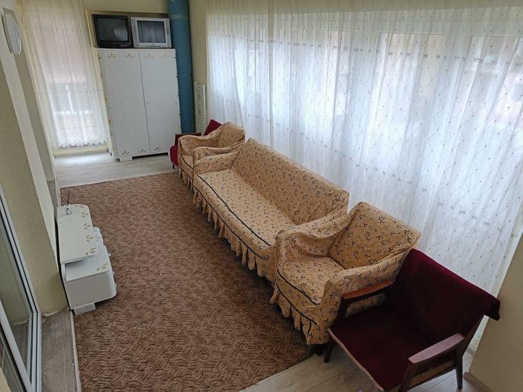 Apartament cu 2 camere decomandat în Florești