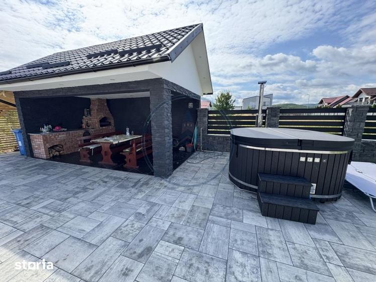 Casă cu 4 camere cu Teren 400 Mp în Nimigea
